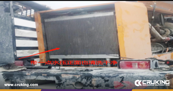 Summer Heat Requires Attention to Loader Water Tank Maintenance