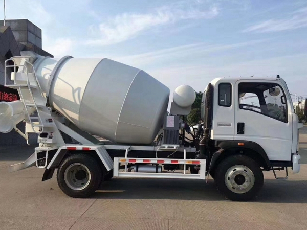 Summer Mixer Truck Maintenance Tips