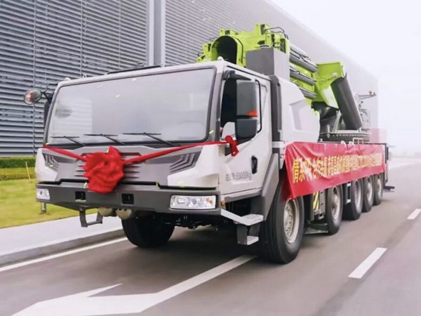 ZOOMLION Completes Delivery of World's Largest Articulated Boom Crane