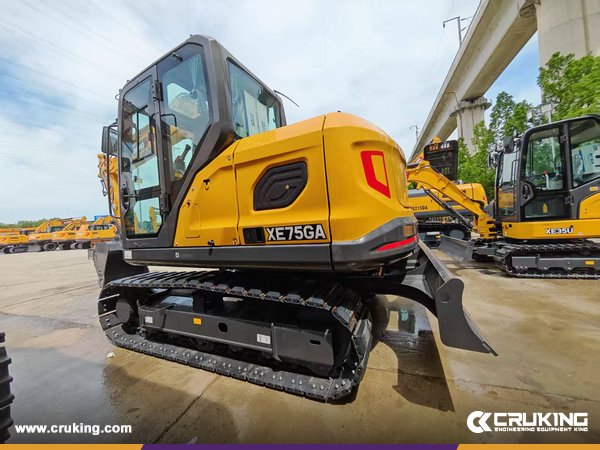 Ecuador - 1 Unit XCMG XE75GA & XE35U Excavator